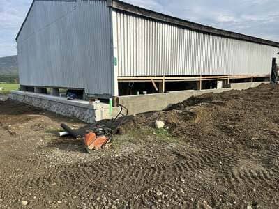 {{ custom_values.service_3 }} in {{custom_values.area_3})