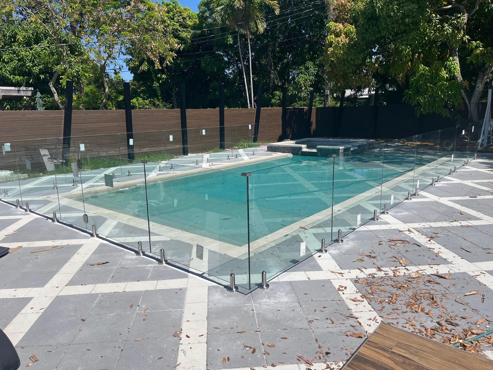 Glass Showers Hollywood