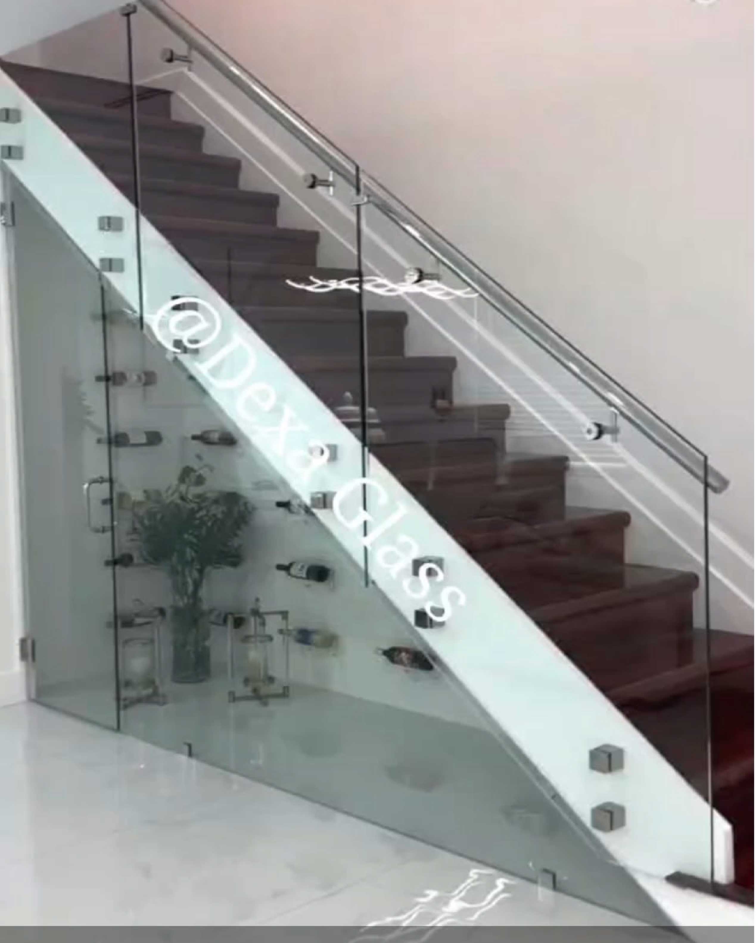 Glass Railings in Hollywood