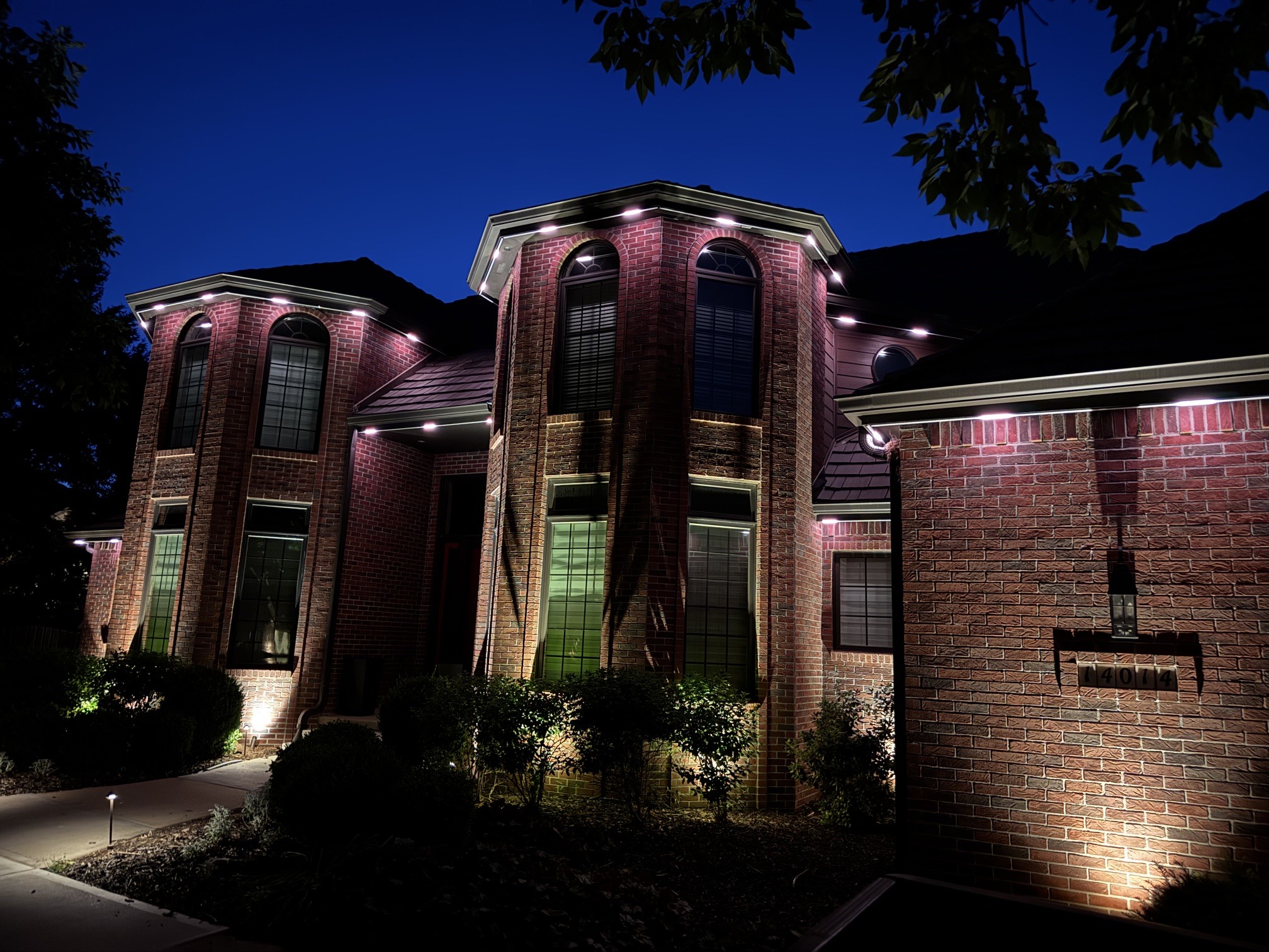Referred home with permanent roofline lighting