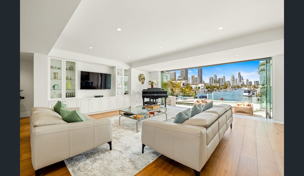 Complete Beachside Home Renovation in Surfers Paradise - Image 3