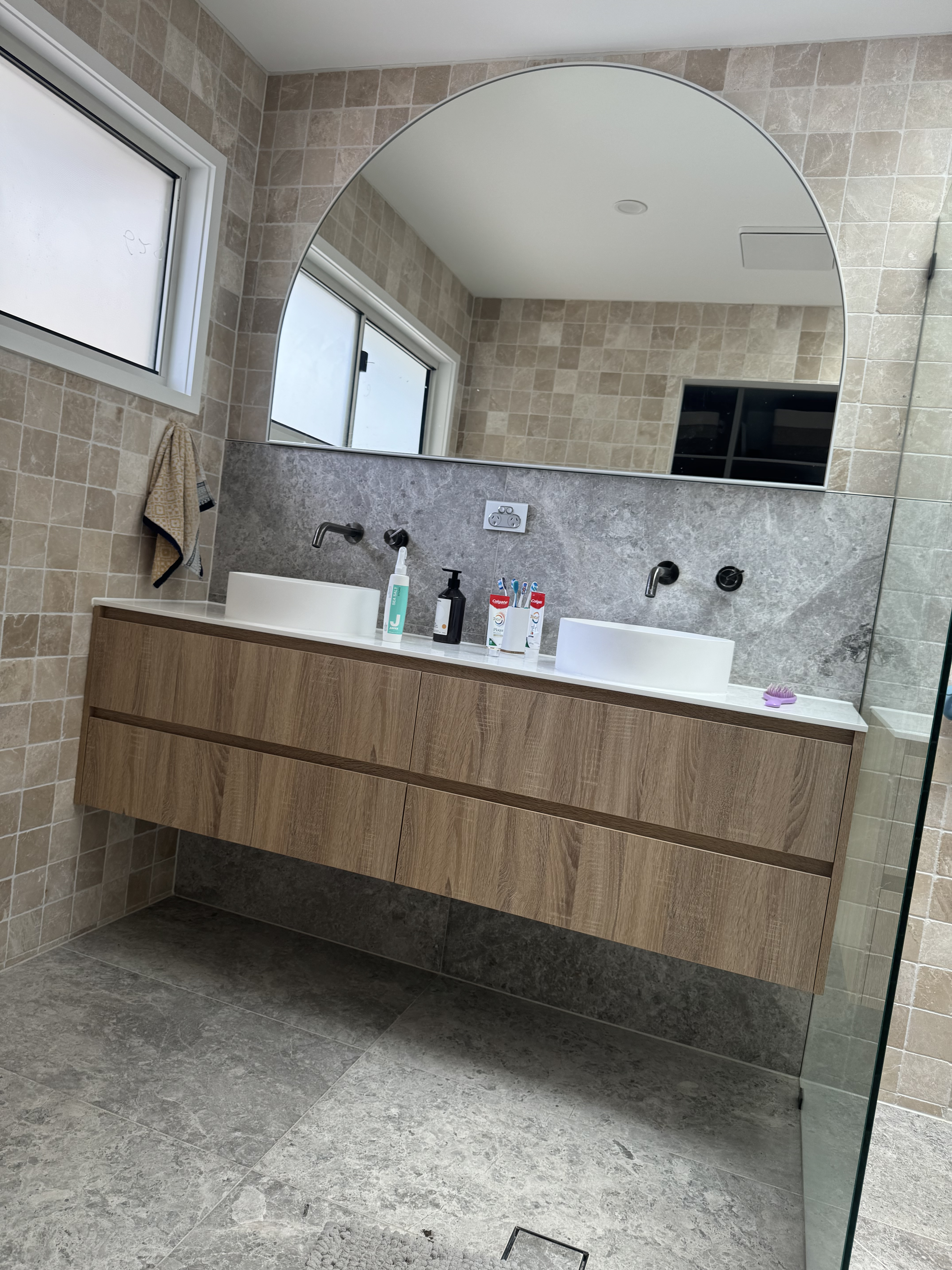 Contemporary Bathroom Renovation in Alexander Hill