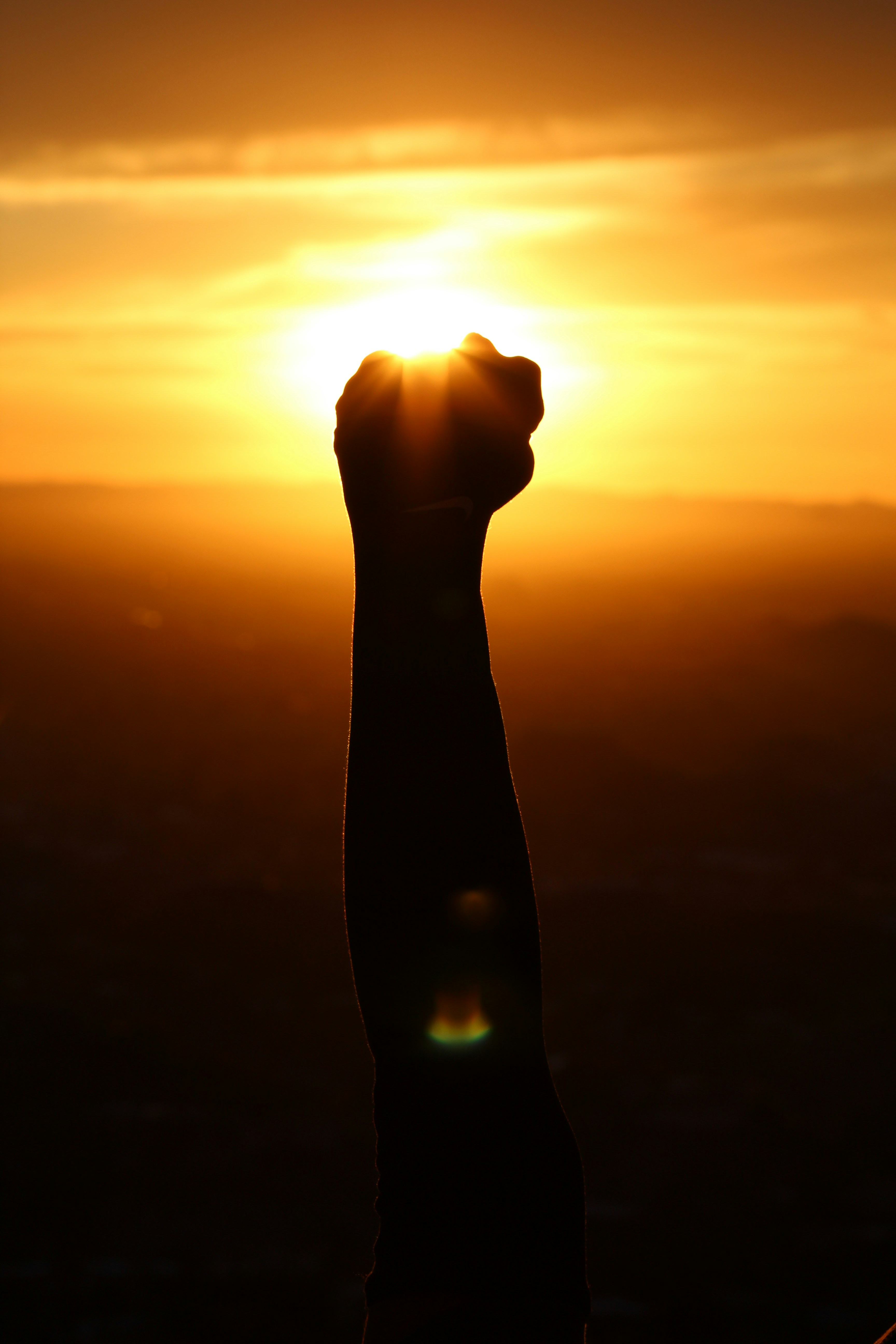 Why So Many High Achievers Feel Empty — And How to Create a More Fulfilling Life