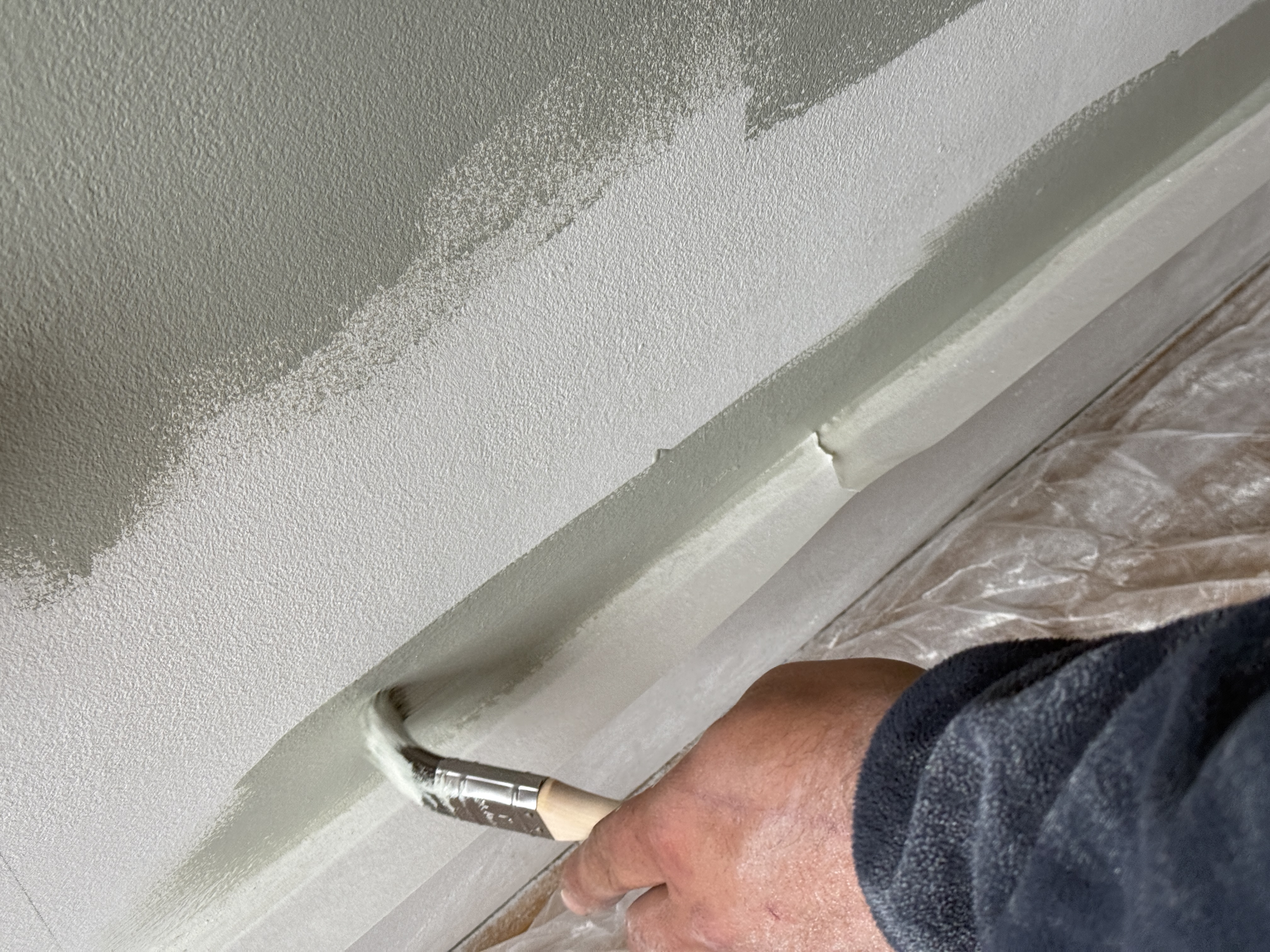 Careful painting and decorating work in Liverpool