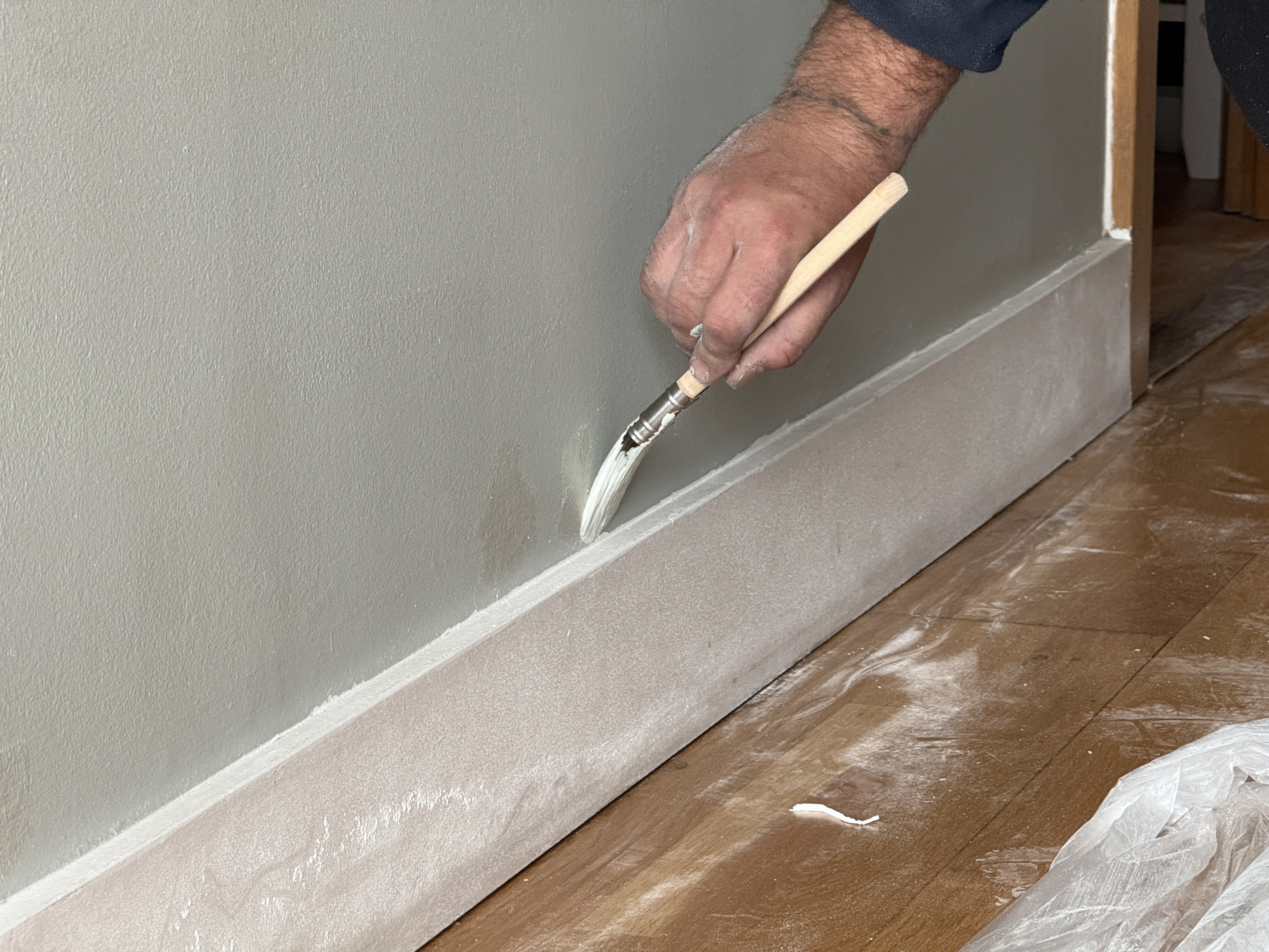 Professional handyman finishing work in Liverpool