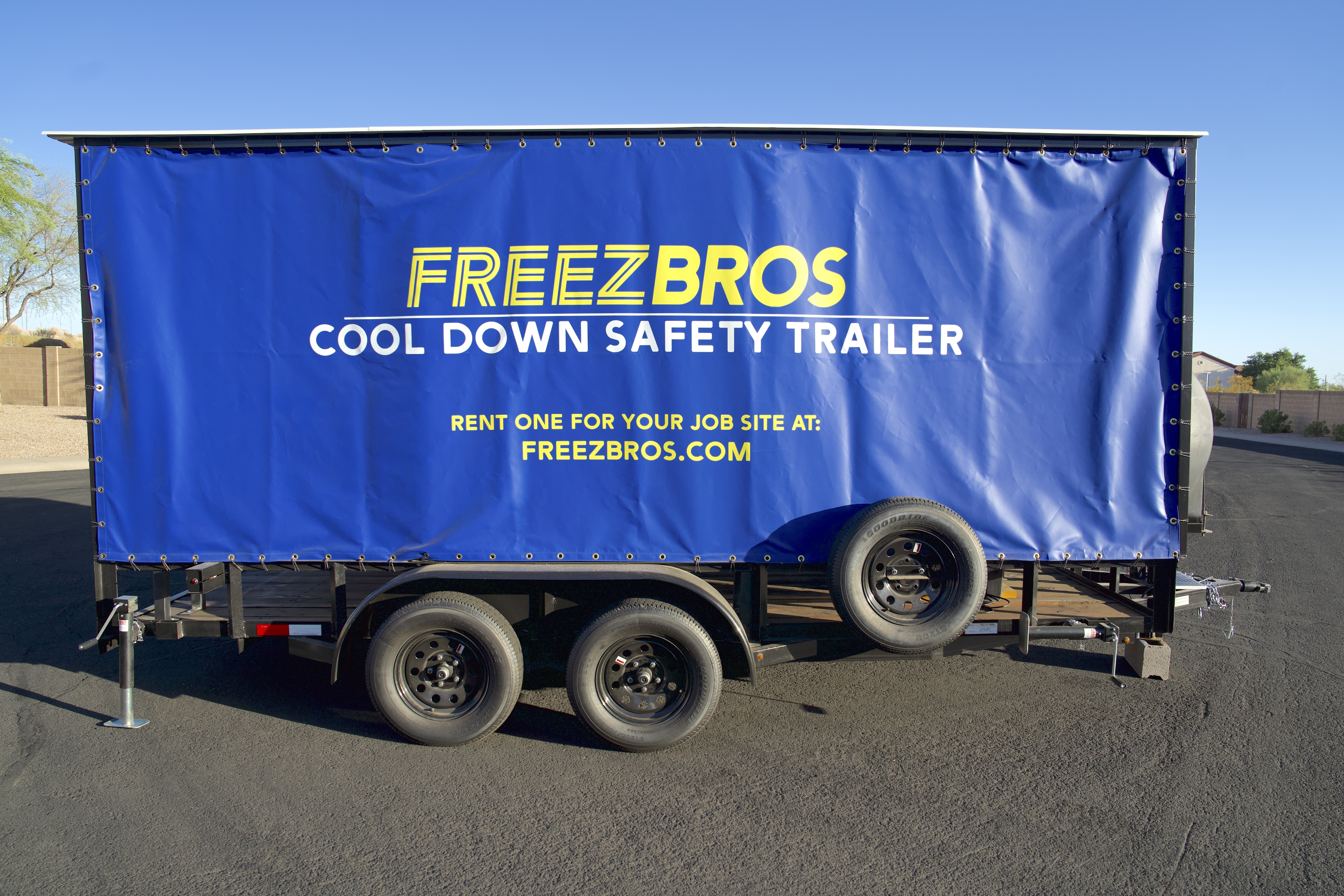 Evaporative cooling trailer side exterior view