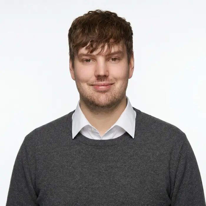 Alex Kelly