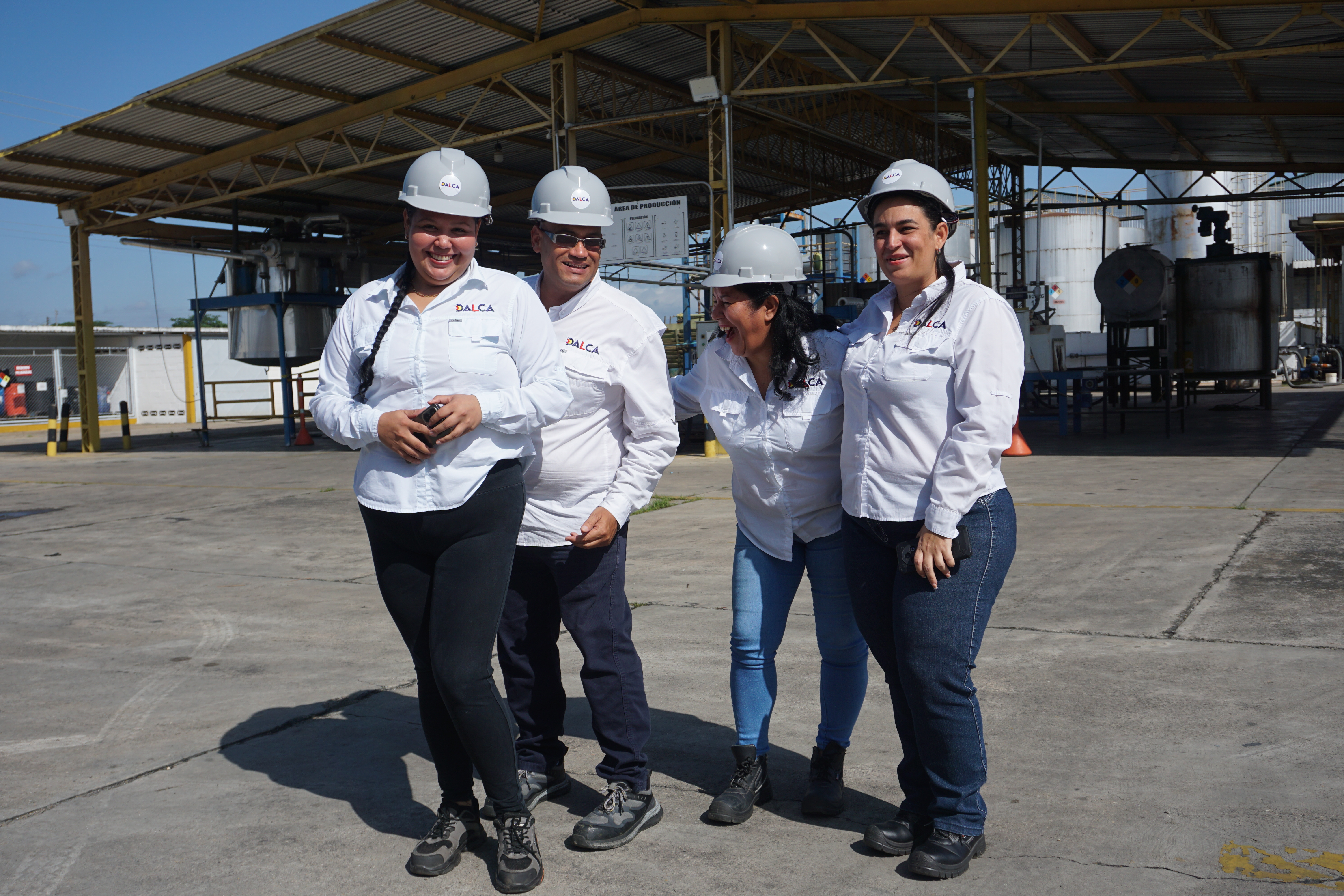 Equipo DALCA en planta