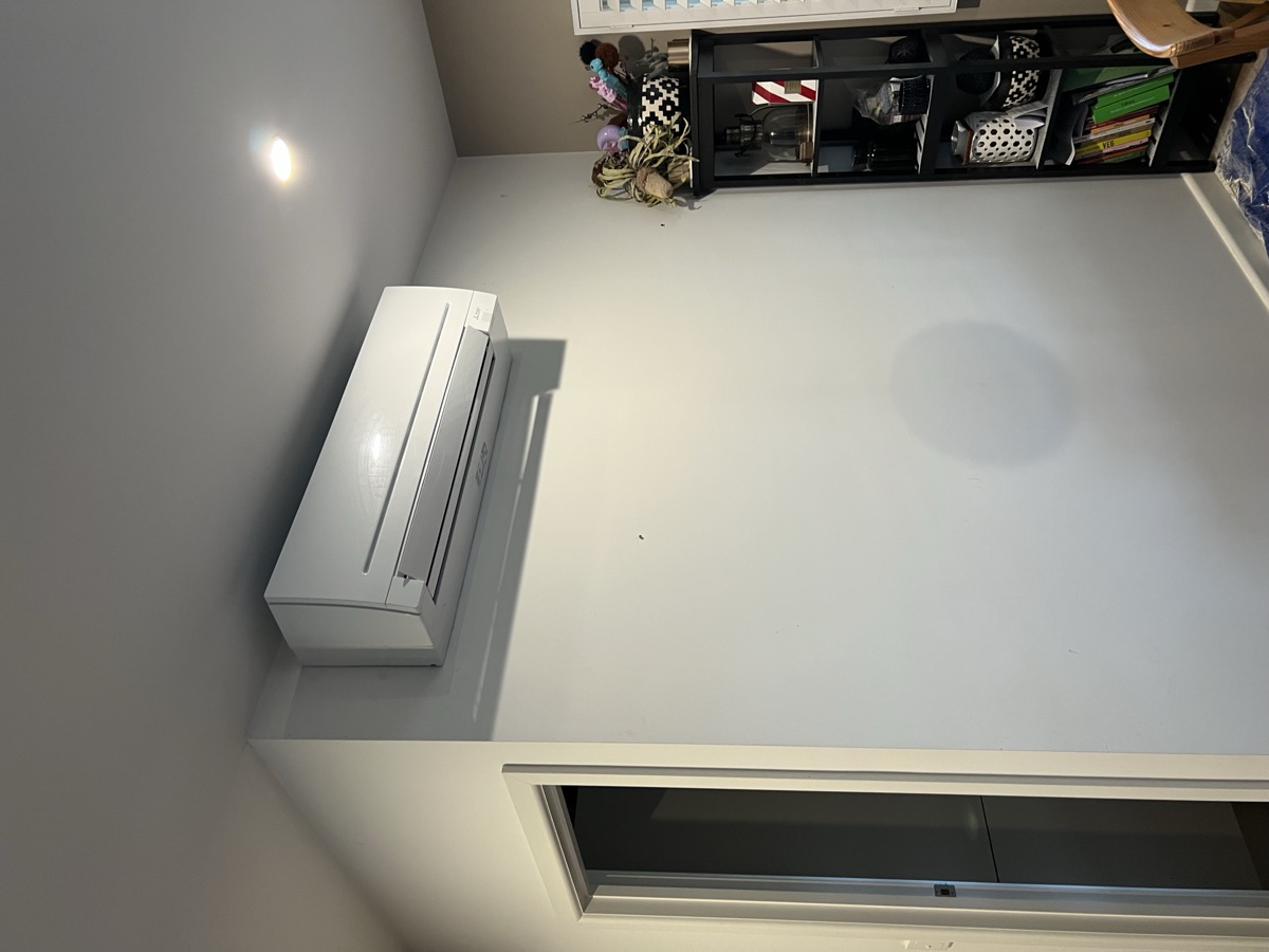 Wall-mounted split system air conditioner