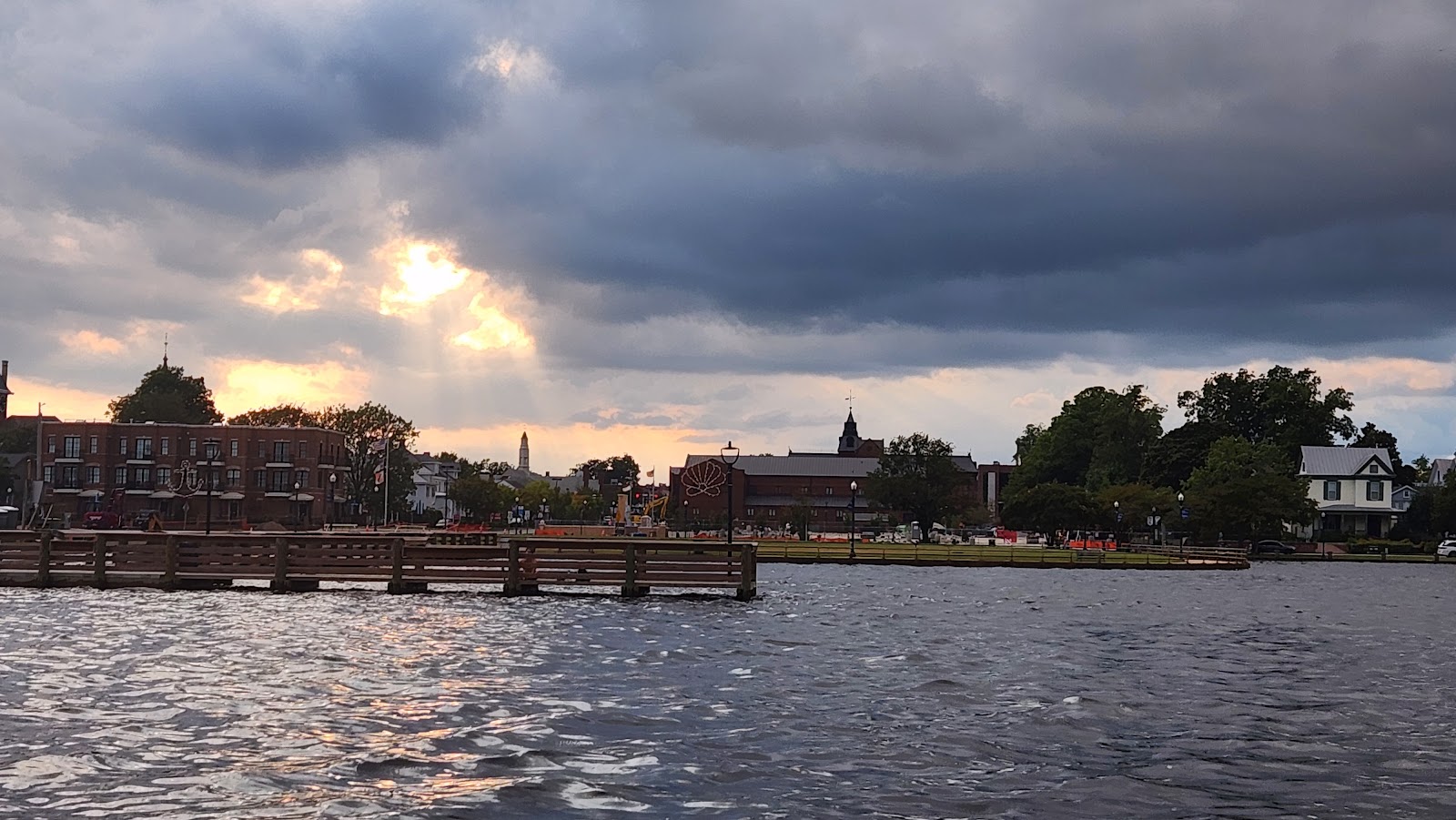 Cruise The Neuse Boat Tours photo
