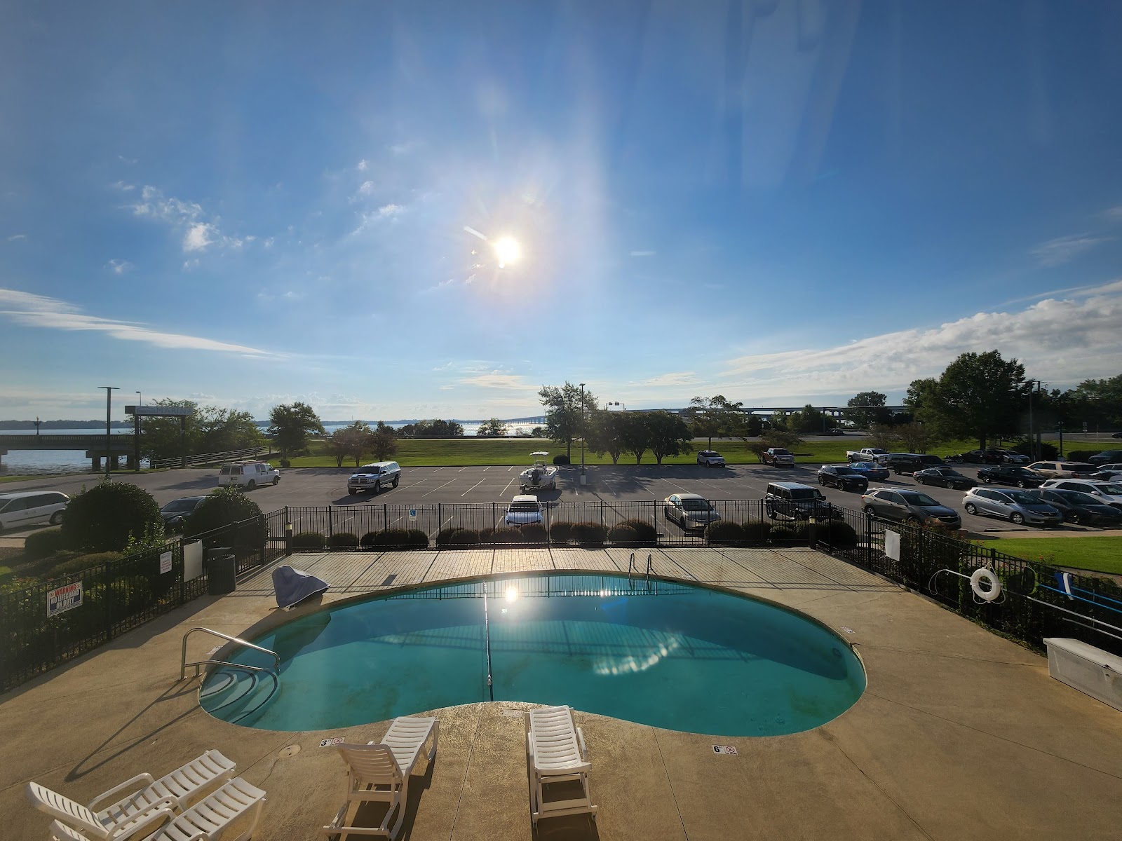 Bridgepointe Hotel and Marina photo