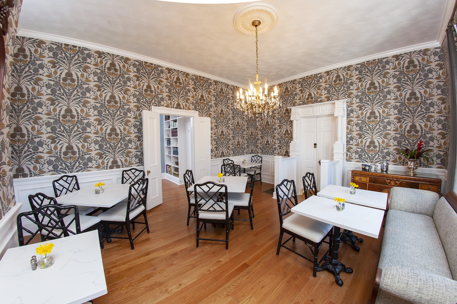 Aerie Bed & Breakfast photo