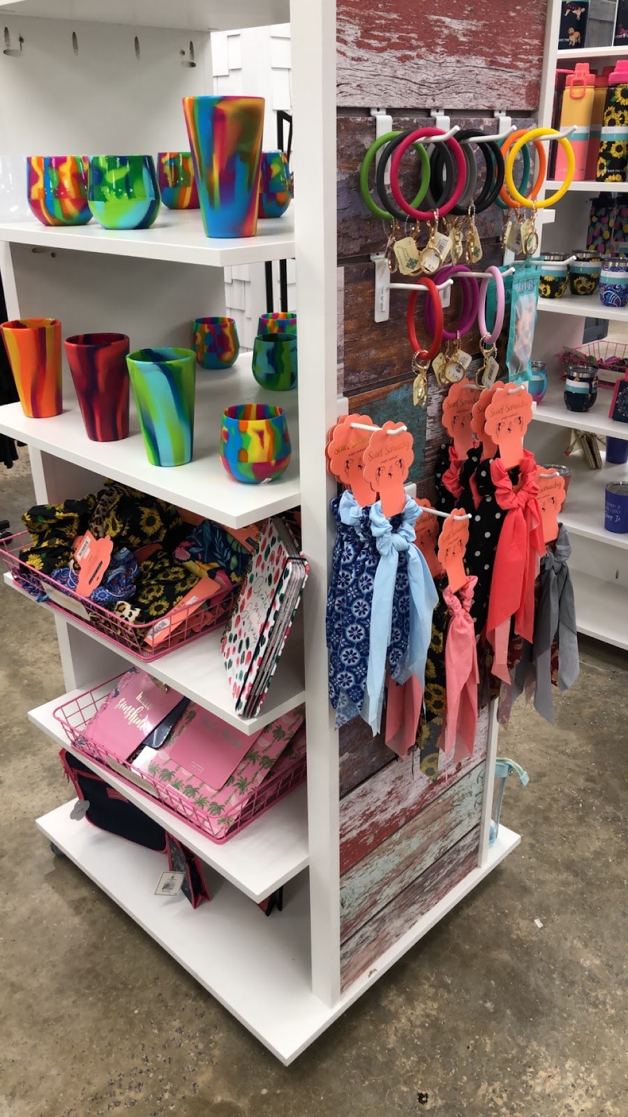 264 Shoes and Apparel photo