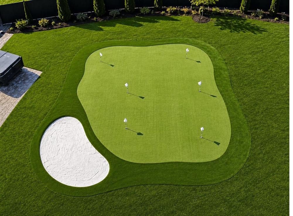 Artificial turf installation in Utah County. Aerial view of a custom putting green