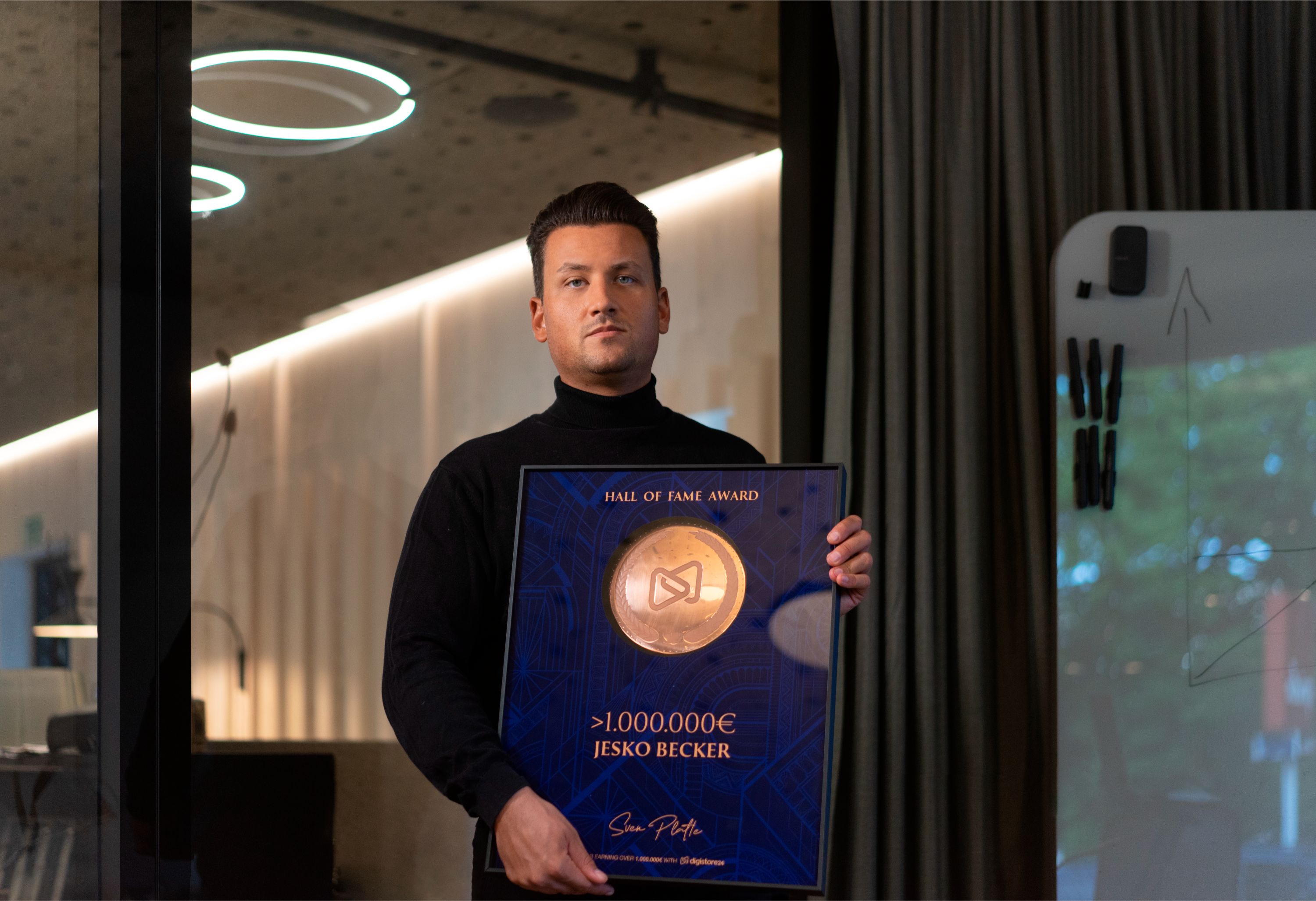 Jesko Becker mit Digistore24 Hall of Fame Award