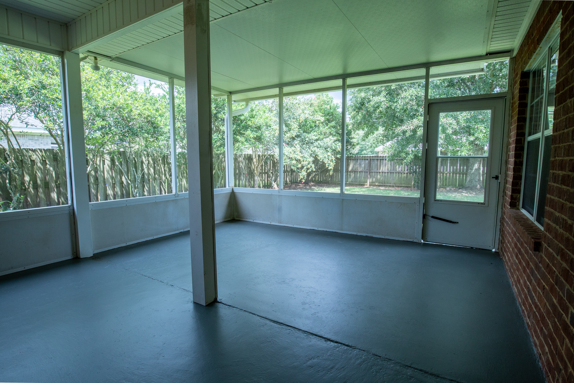 Screened porch at 19695 O'Brian Avenue