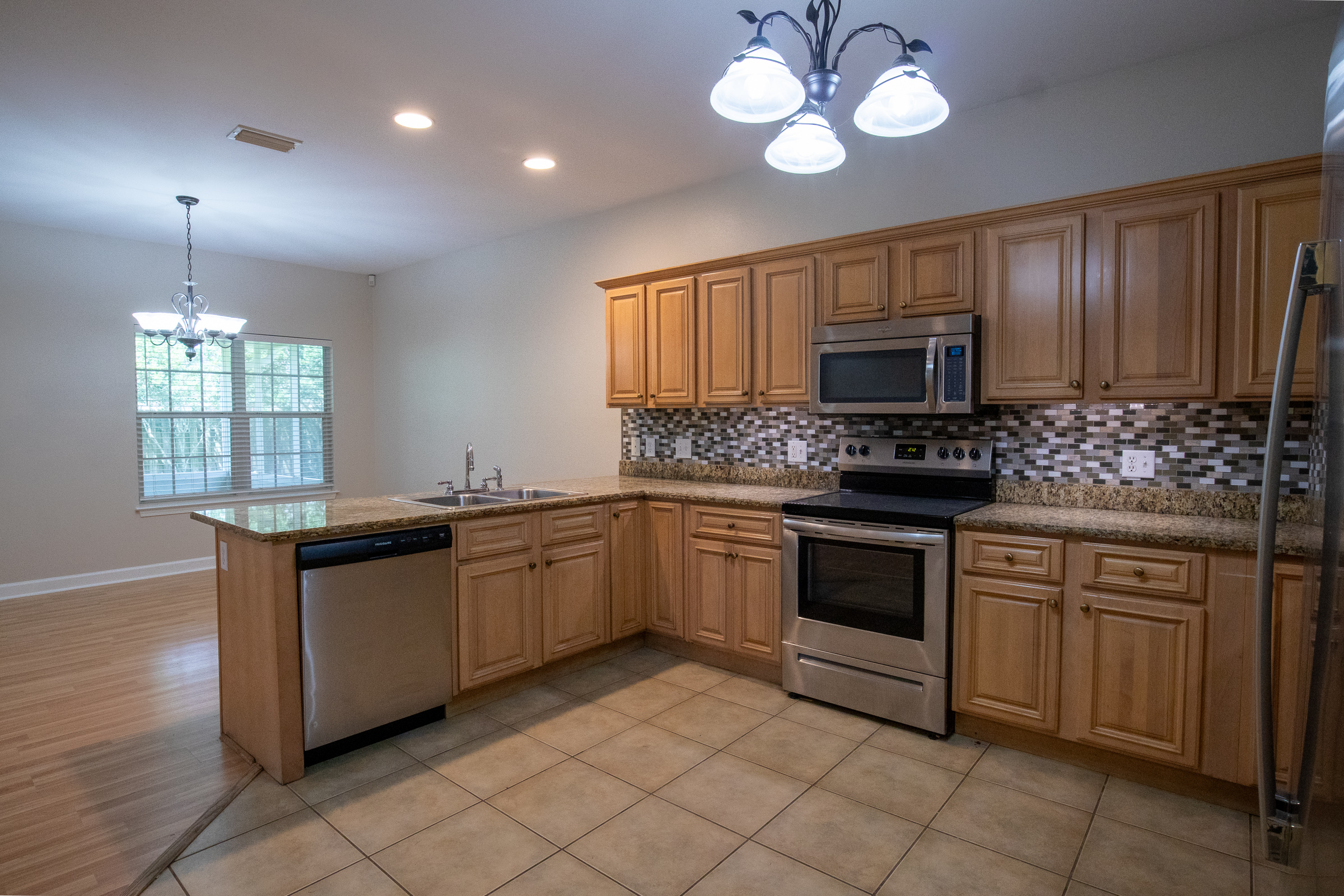 Kitchen alternate view