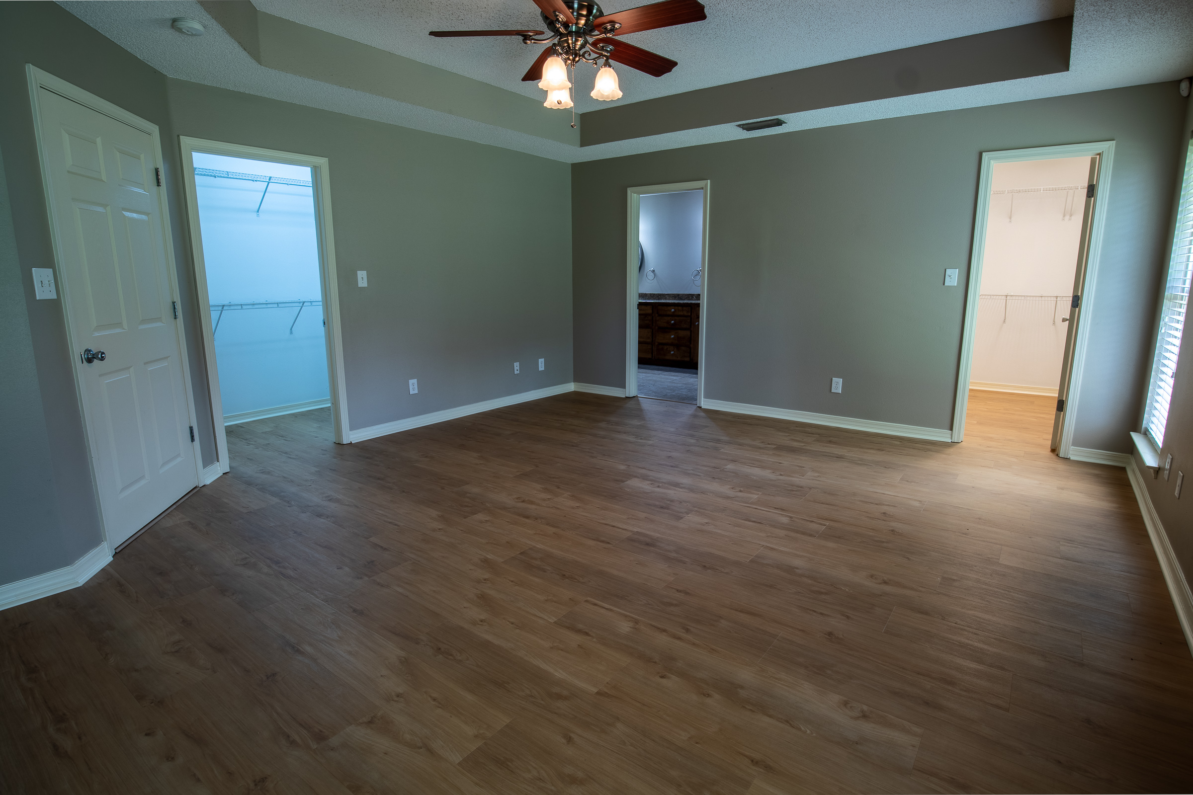 Primary bedroom alternate view