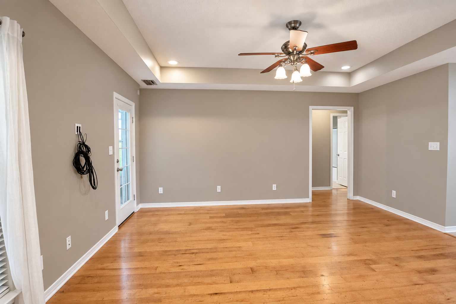 Unfurnished living room, view 1