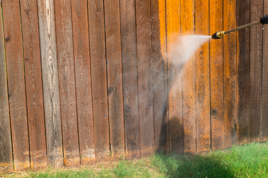Pressure Washing Fence - Norwood Park Chicago