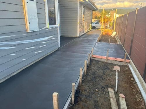 Brushed Broom-Finish Driveway