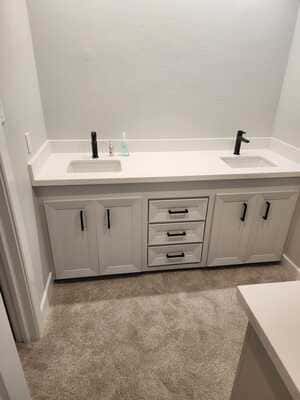 {{ custom_values.service_1 }} in {{custom_values.area_2})