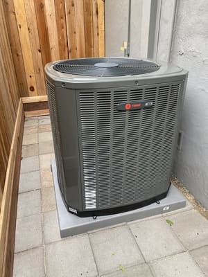 {{ custom_values.service_4 }} in {{custom_values.area_6})