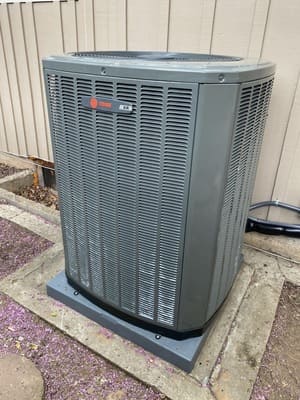 {{ custom_values.service_4 }} in {{custom_values.area_7})