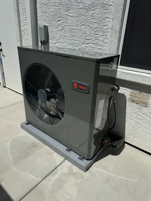 {{ custom_values.service_4 }} in {{custom_values.area_6})