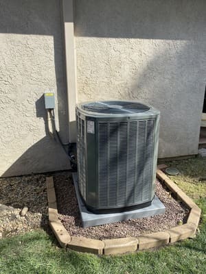 {{ custom_values.service_4 }} in {{custom_values.area_6})