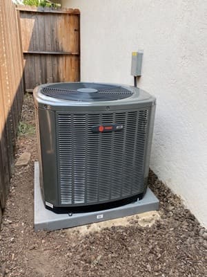 {{ custom_values.service_3 }} in {{custom_values.area_7})