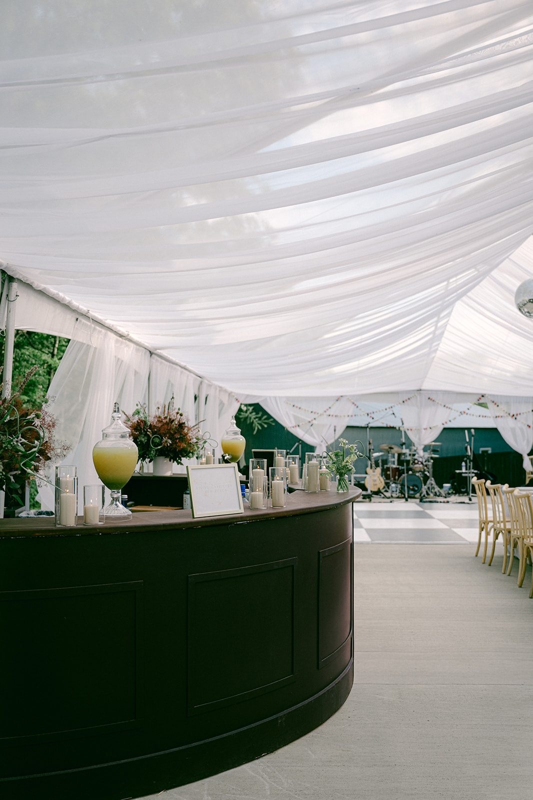 Jeff and Victoria's Catskills Wedding
