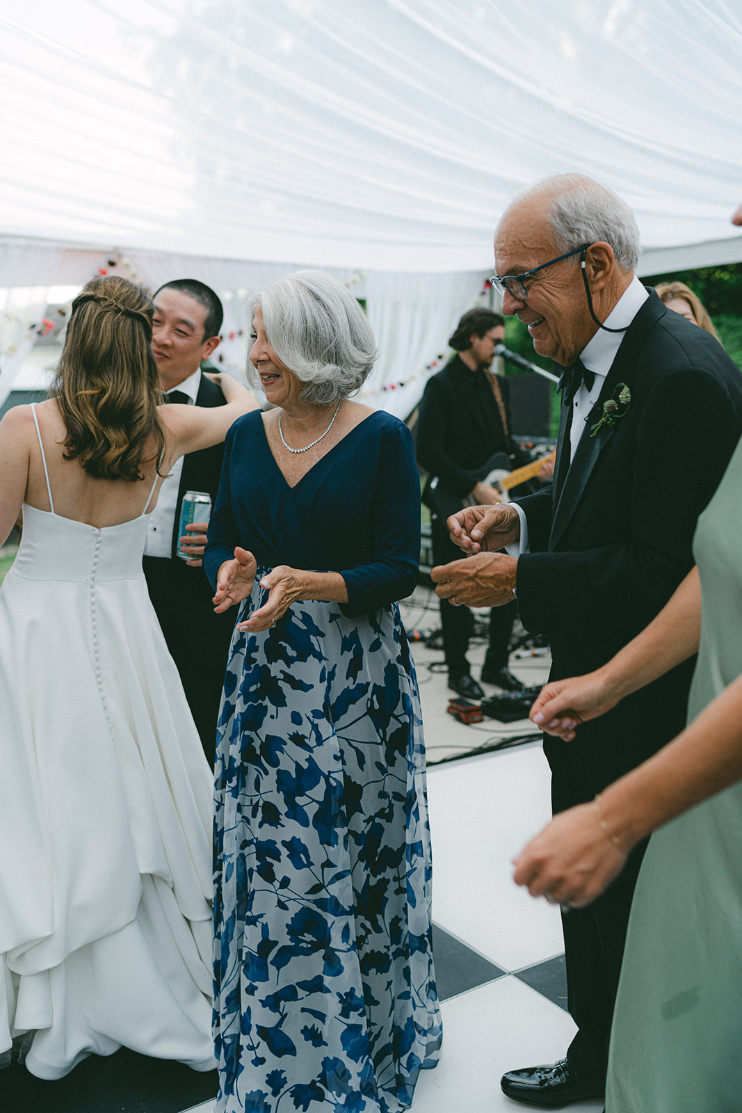 Jeff and Victoria's Catskills Wedding