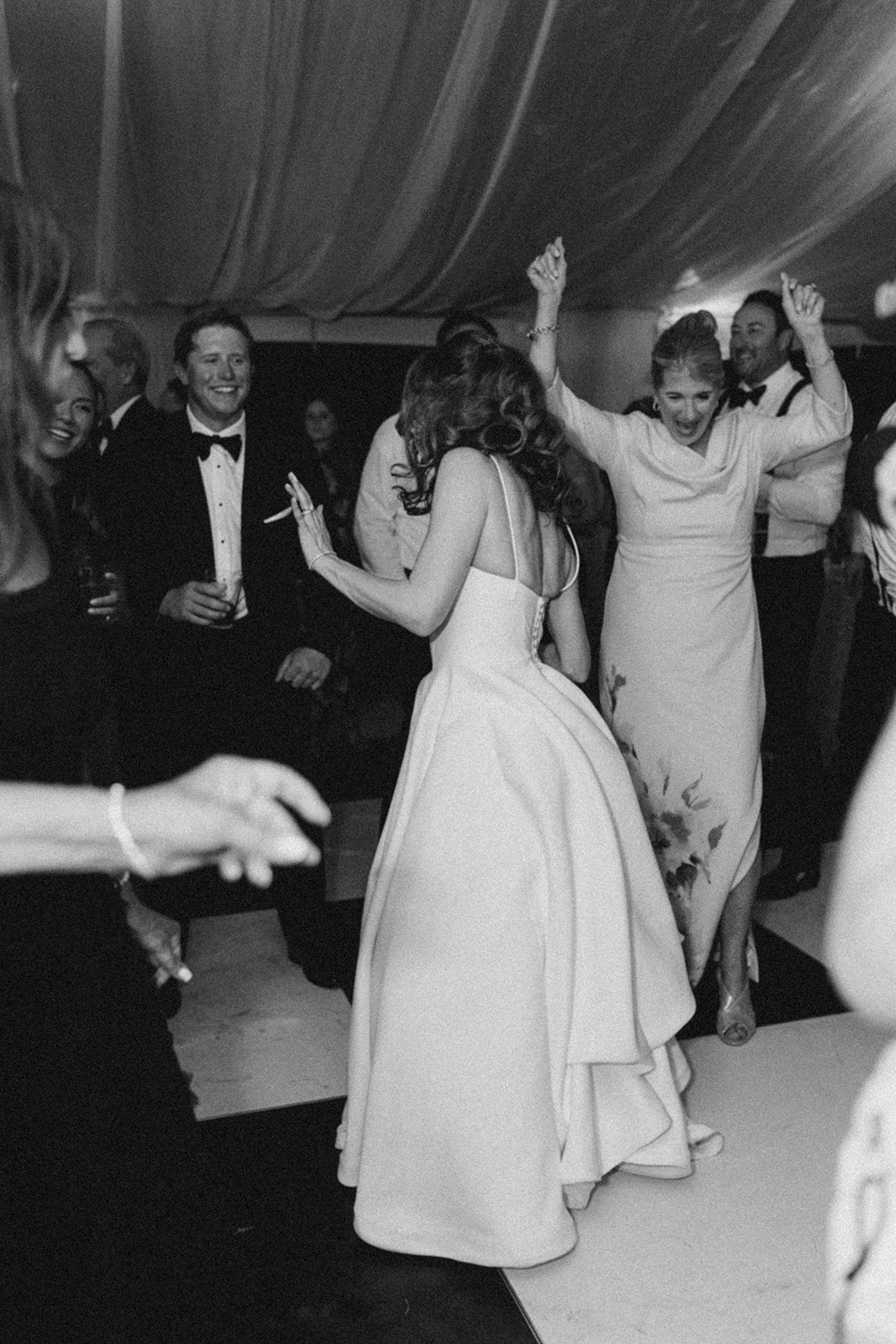 Jeff and Victoria's Catskills Wedding