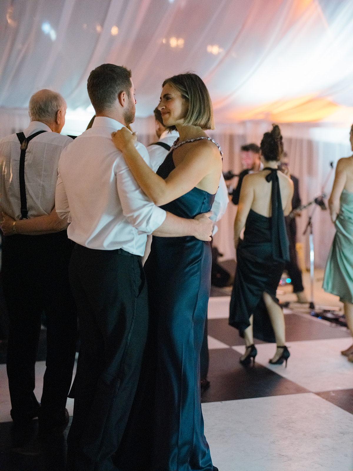 Jeff and Victoria's Catskills Wedding
