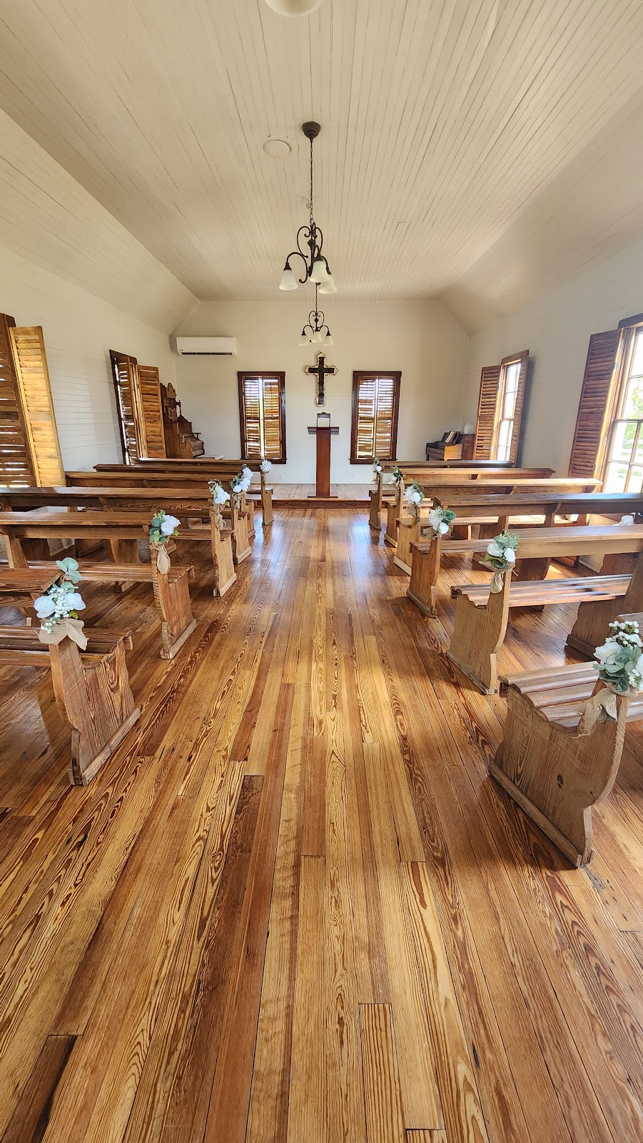 Hill Country Vows