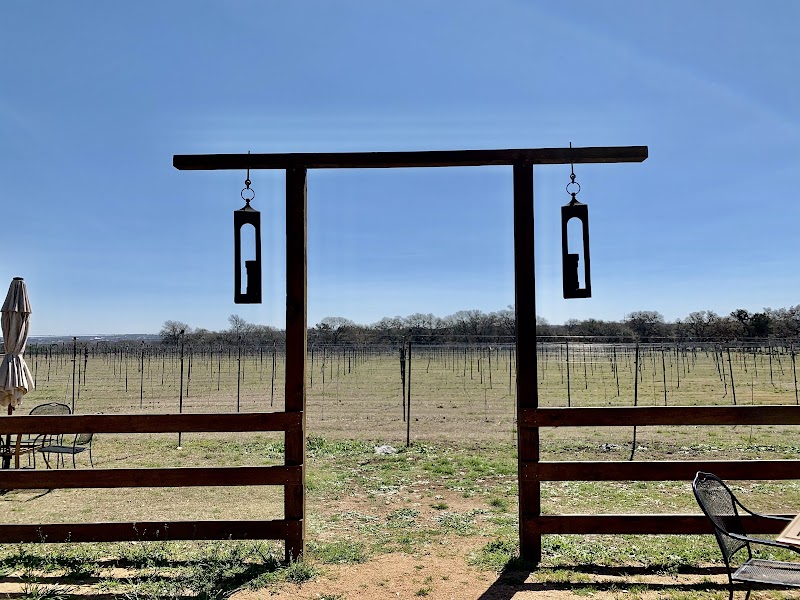 Solaro Estate Winery and Vineyards