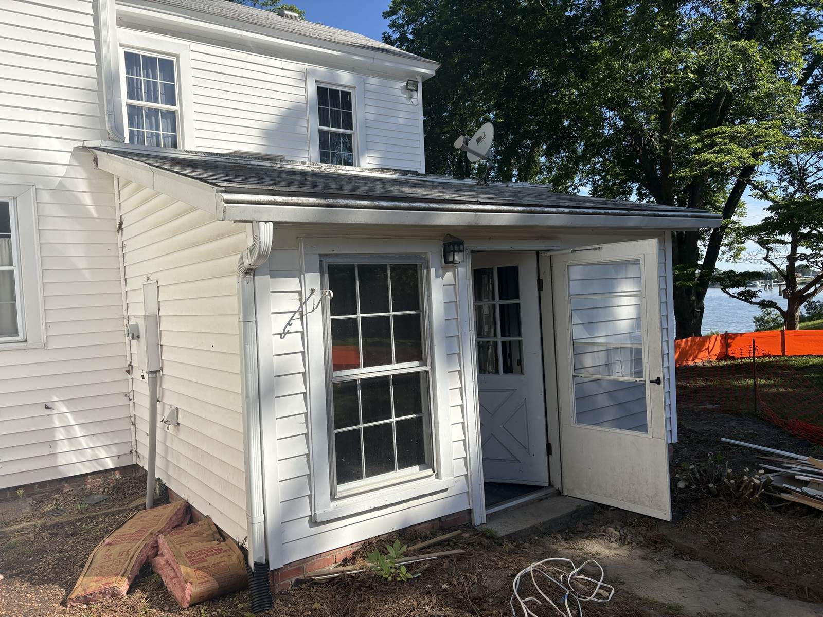 Rear addition removal before demolition