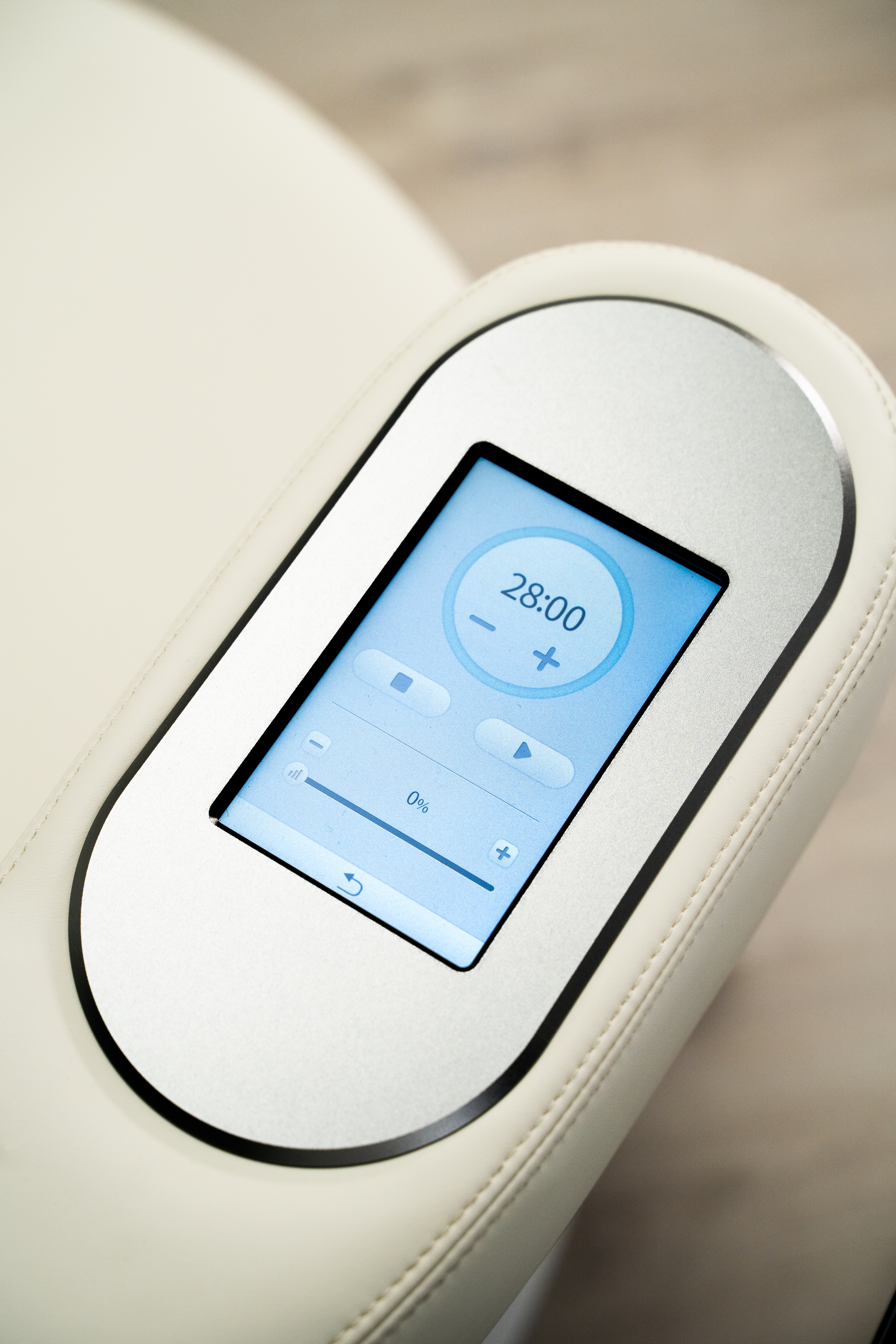 Easy-to-use controls