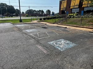 {{ custom_values.service_2 }} in {{custom_values.area_2})