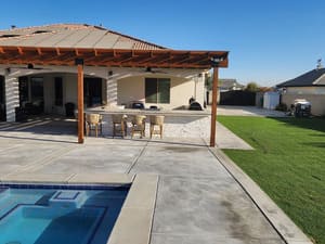 {{ custom_values.service_3 }} in {{custom_values.area_3})