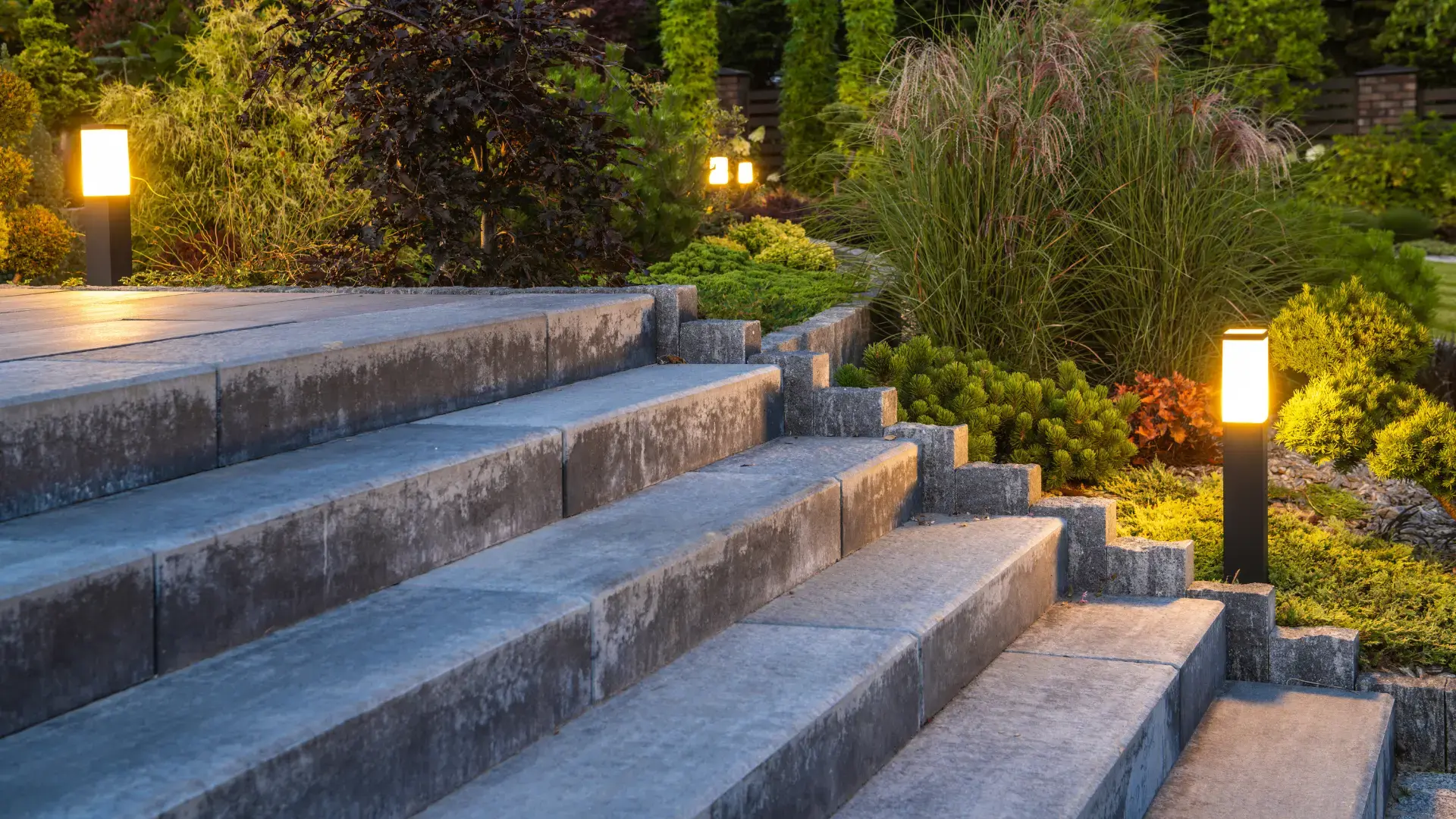 Concrete steps installation