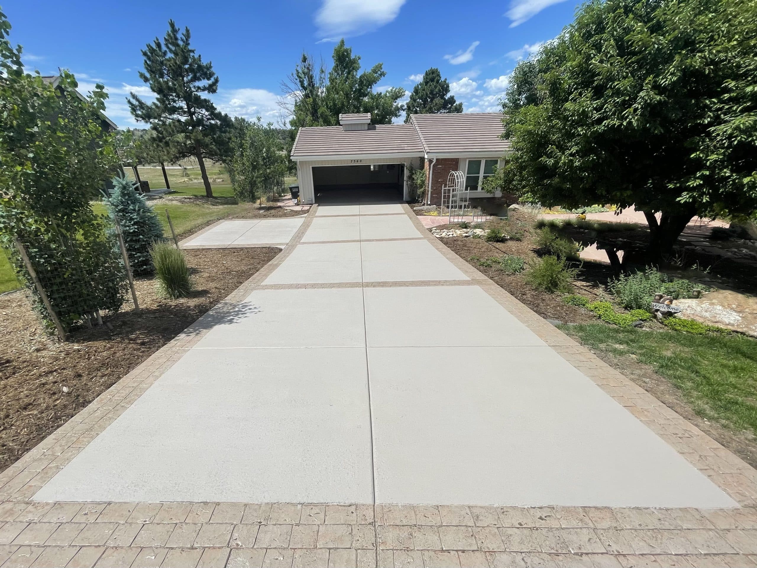 Concrete driveway replacement Cedar Rapids