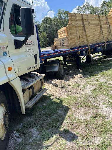 Moffo's Towing team handling a vehicle recovery near Lake City
