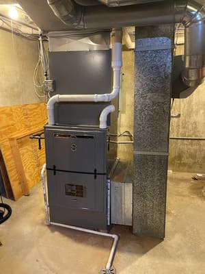 Furnace installation in Glen Ellyn
