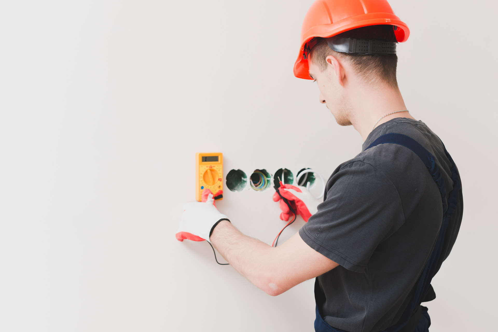 Emergency Electrician in Carlsbad, CA