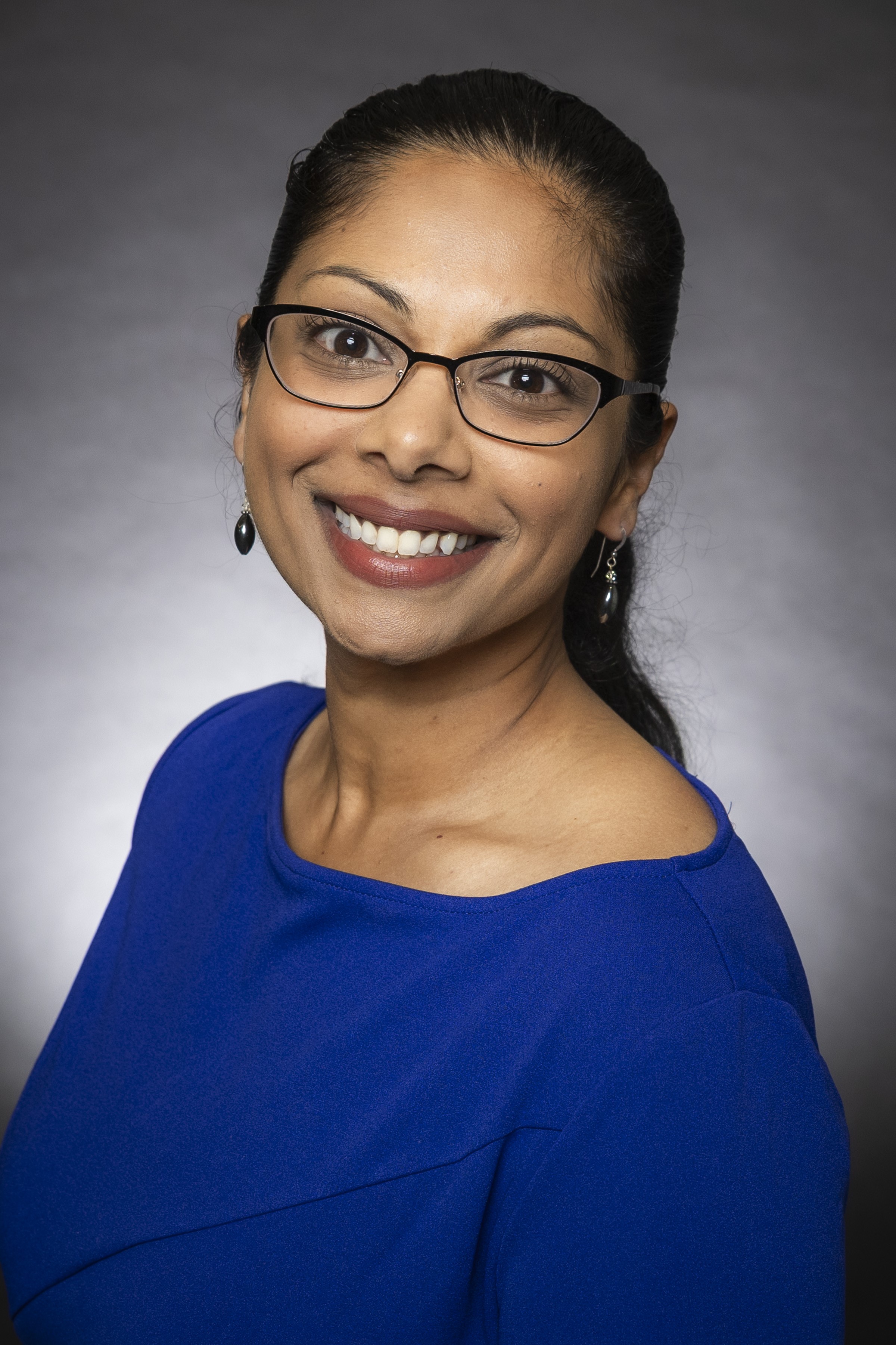 Dr. Anna Thomas, MD is a board-certified palliative care physician, TEDx speaker, Certified Corporate Wellness Specialist, and Certified AI Consultant specializing in workplace wellbeing, employee retention, employee engagement, and workforce capacity in the future of work. As founder of Workplaces That CARE and LifeCare LeadHership, she blends clinical insight with leadership strategy to address caregiving pressures, burnout drivers, and life transitions that shape performance and culture. Creator of the CARE Framework, Dr. Thomas delivers keynotes and training that equip leaders with practical, people-first strategies and ethical AI tools that support wellbeing at scale. Audiences value her grounded delivery and clear, actionable takeaways.