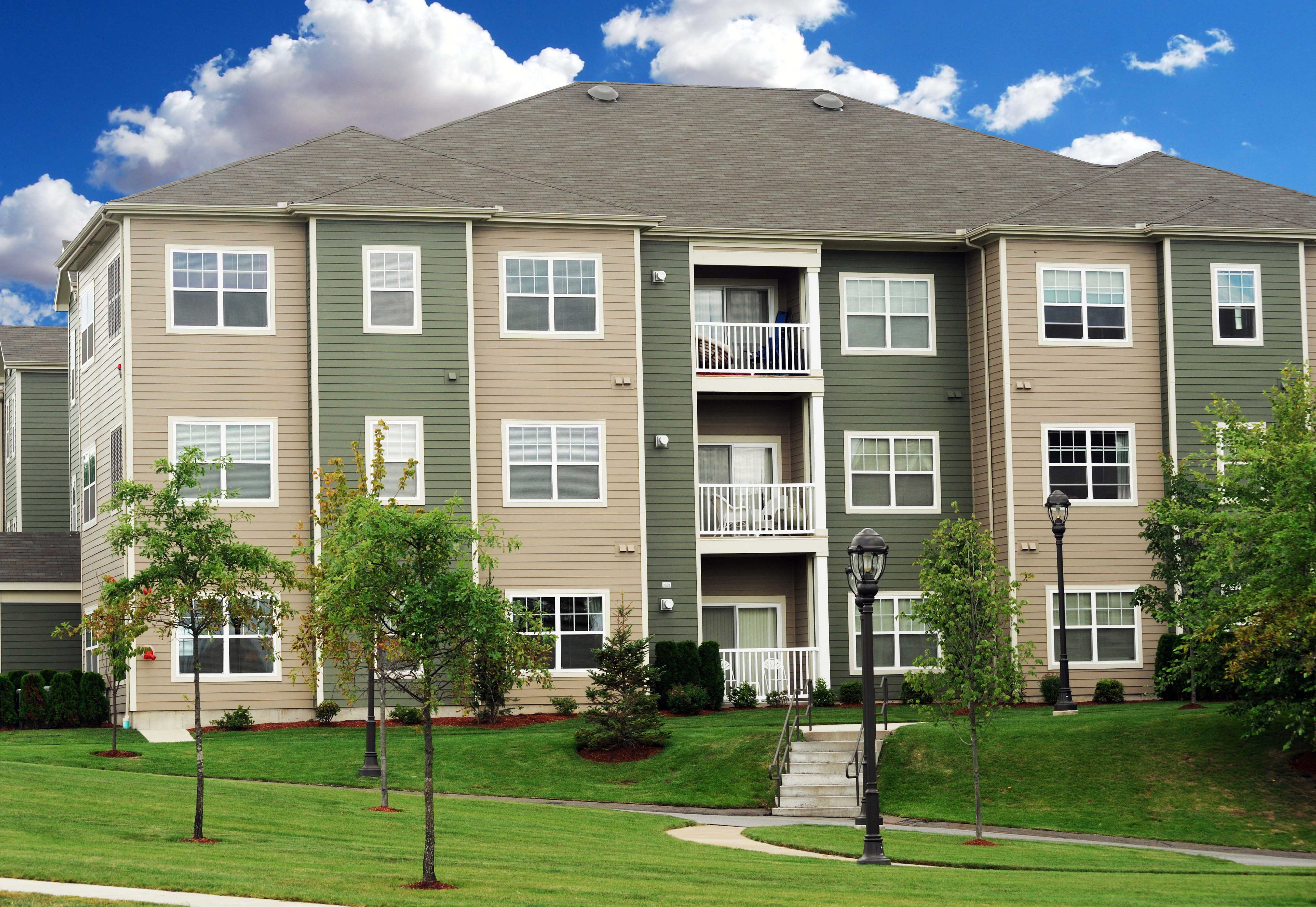 Professional house washing team in Alton NH