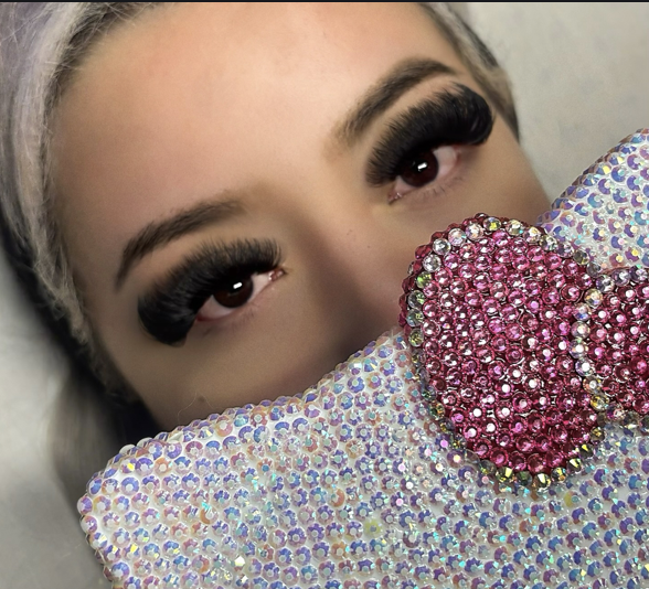 Mega Volume Lash Transformation