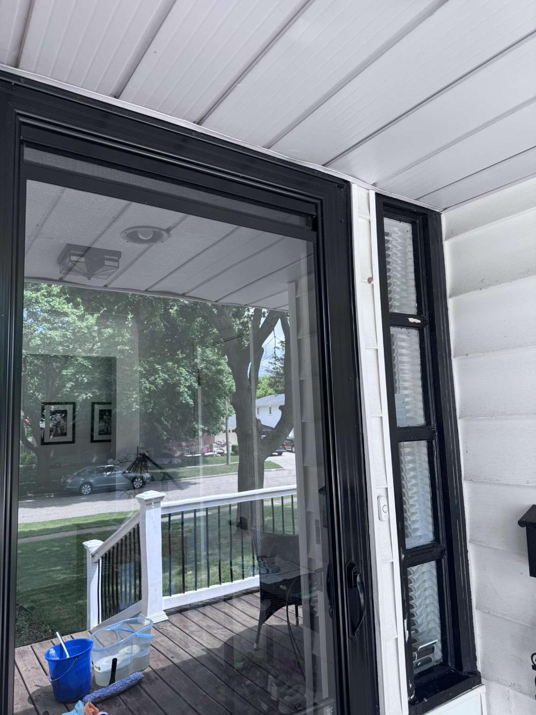 Splash & Dash detailing image 8